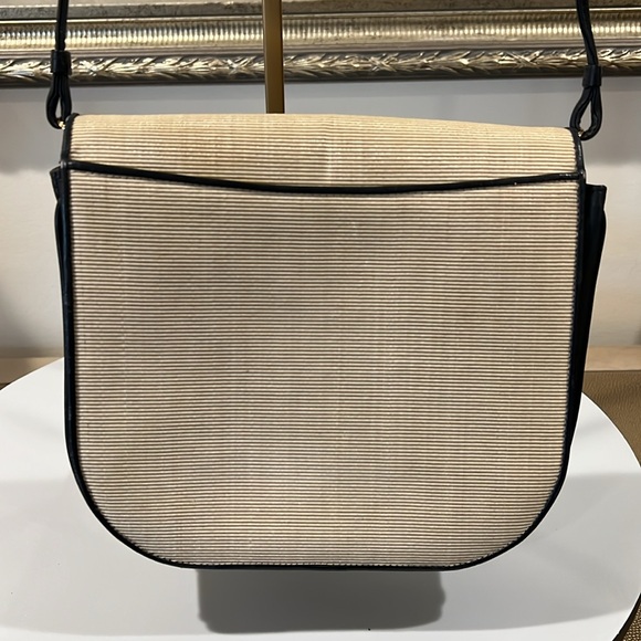 Bally Vintage Navy and Off White Crossbody - Picture 8 of 12